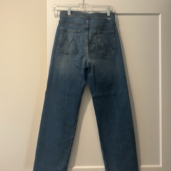 Jean - Picture 3 of 4